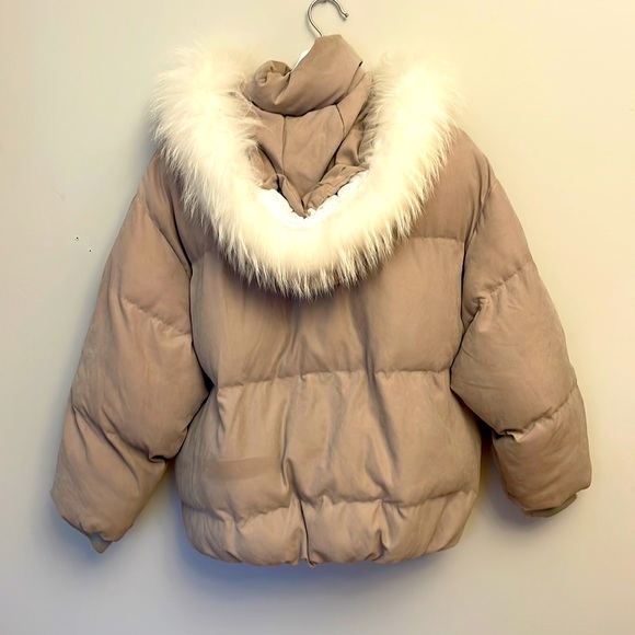 Winter jacket - Picture 2 of 4
